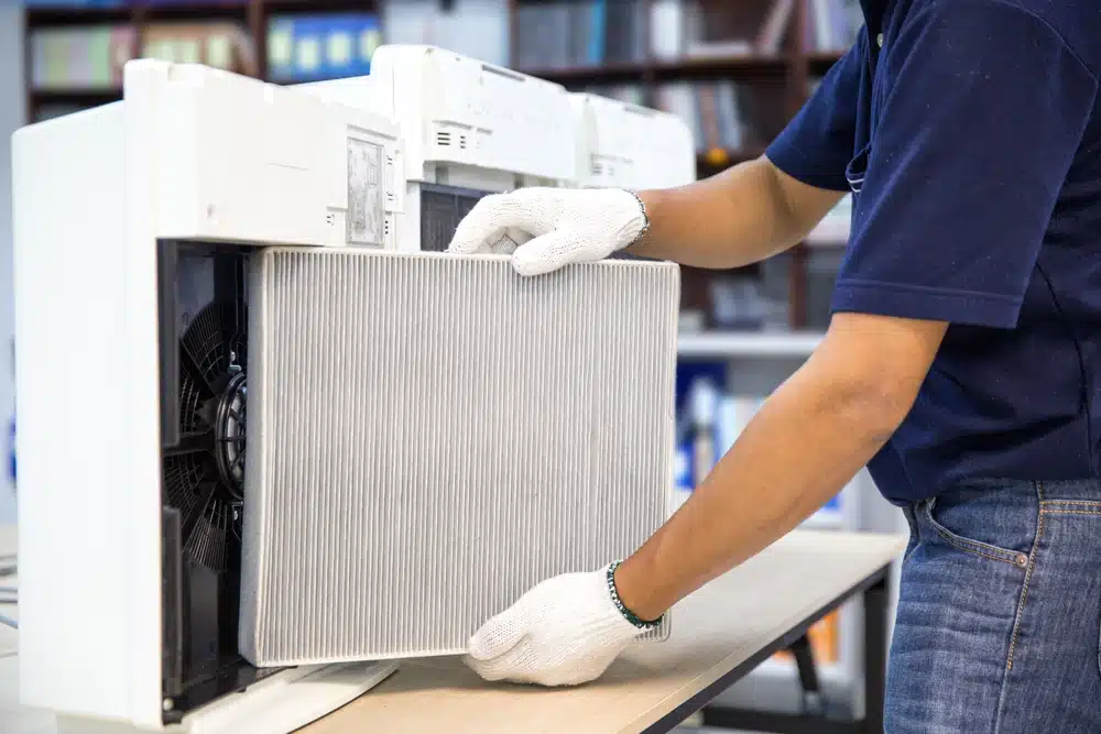 Inlet Mechanical technician providing Poor Indoor Air Quality Solutions in Melbourne, FL