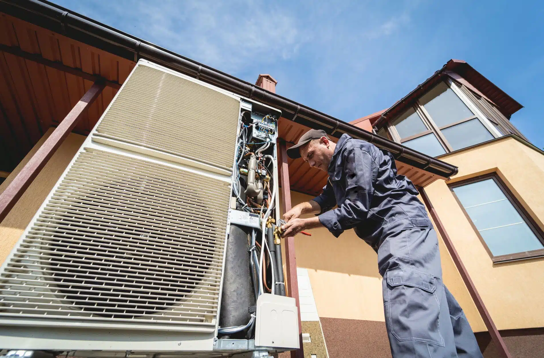 when call hvac technician vs diy - hvac service in Melbourne FL