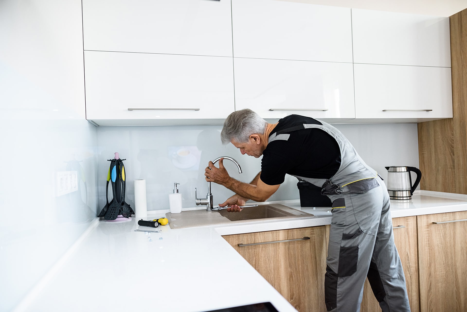 whole house vs point of use water heater - plumbing service in Melbourne FL