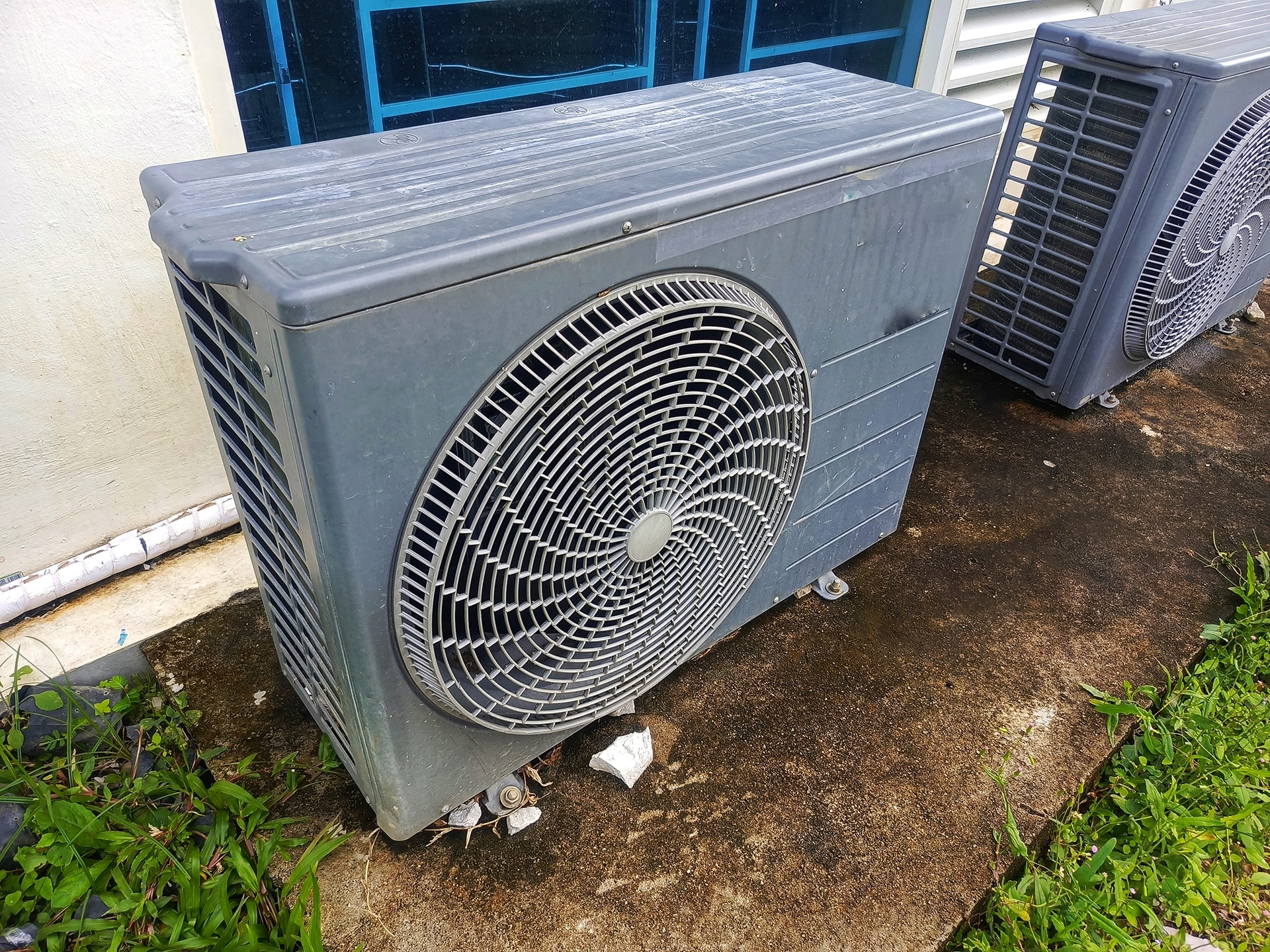 package unit vs split system ac - hvac service in Melbourne FL