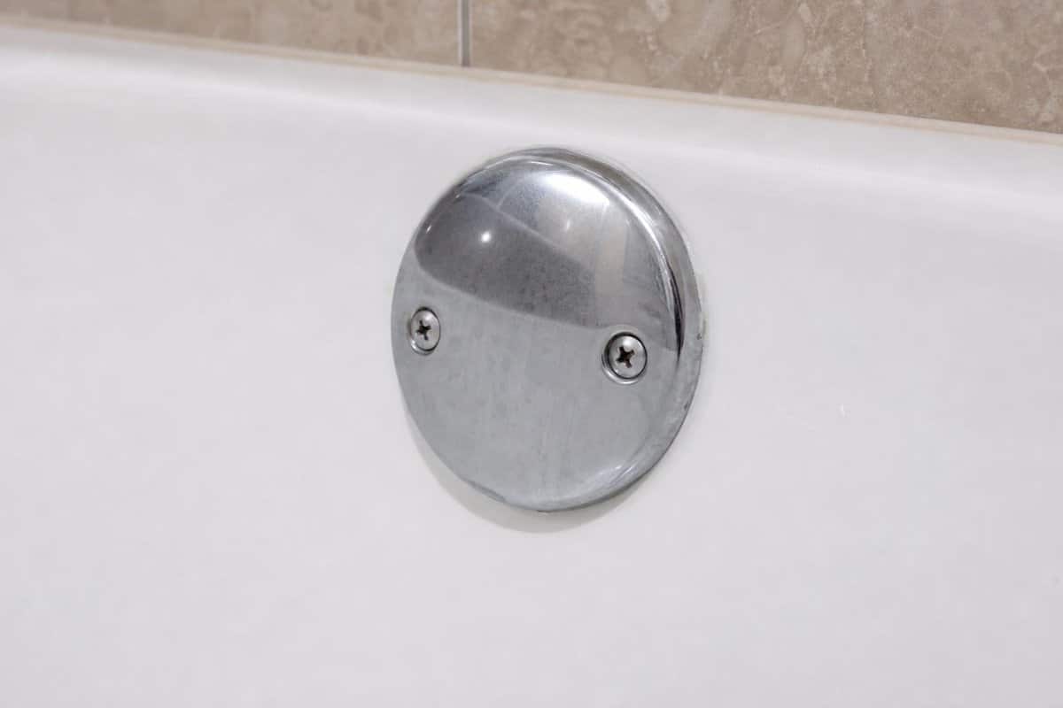 Chrome bathtub overflow faceplate